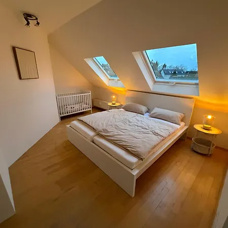 Fuer 6 Personen - Naehe Flughafen Fra