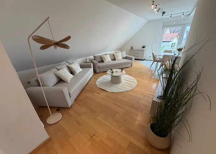 Fuer 6 Personen - Naehe Flughafen Fra Kelsterbach