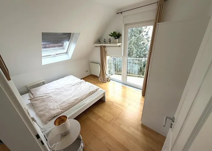 Fuer 6 Personen - Naehe Flughafen Fra *